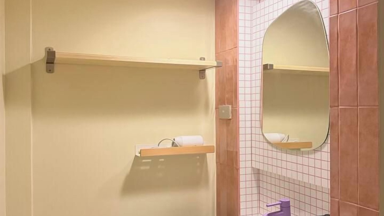 Photo of Bathroom in Chakkrawat