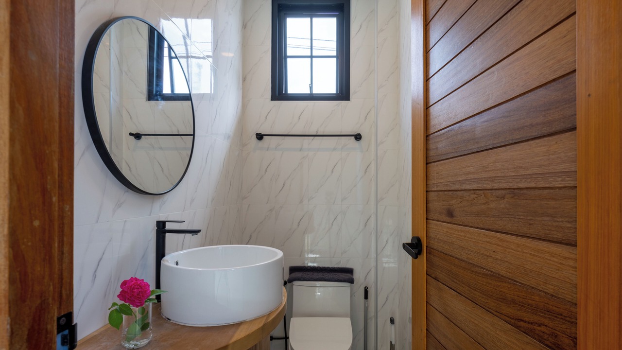 Photo of Bathroom in Chaloklum