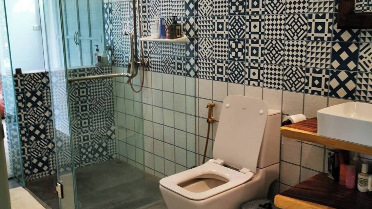 Photo of Bathroom in Khanong Phra