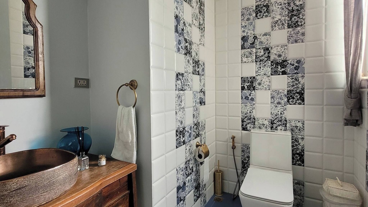 Photo of Bathroom in Khanong Phra