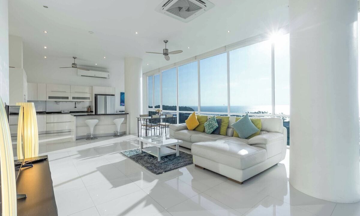Photo of Livingroom in Karon