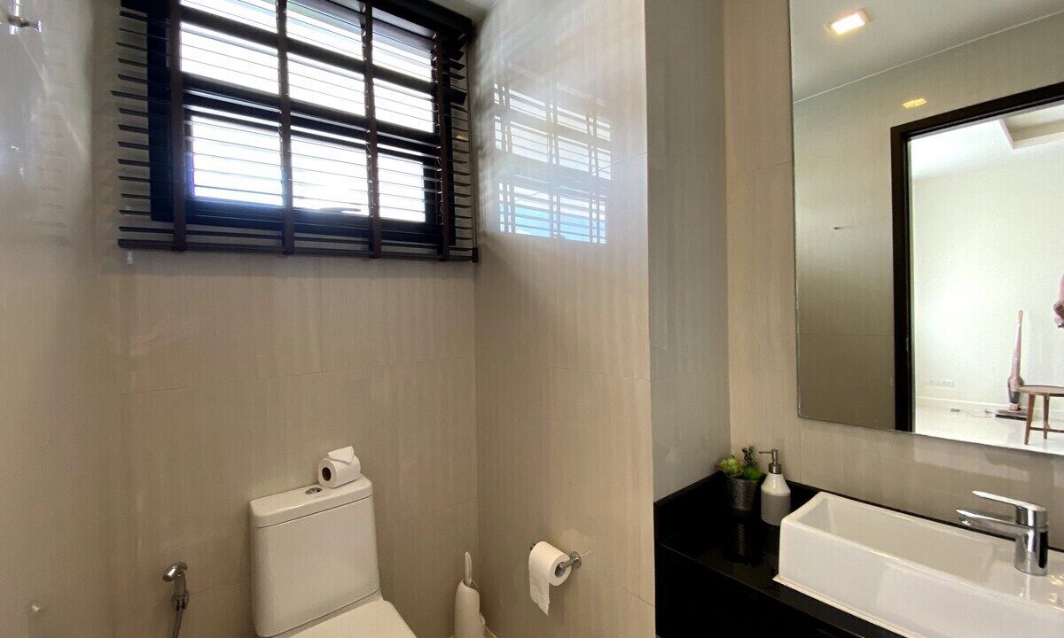 Photo of Bathroom in Laguna