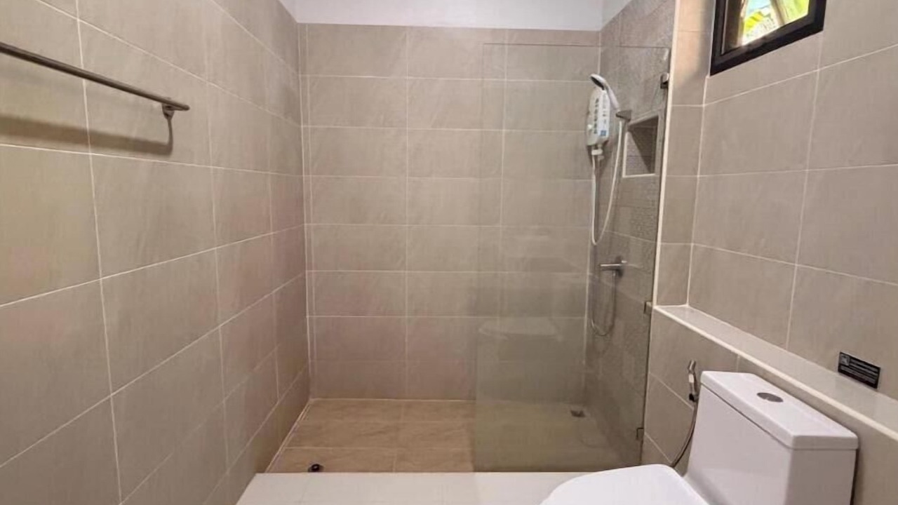 Photo of Bathroom in Srithanu