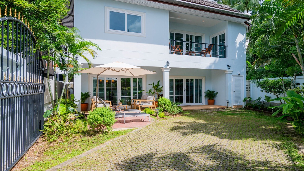 Photo of Patio Balcony in Kamala
