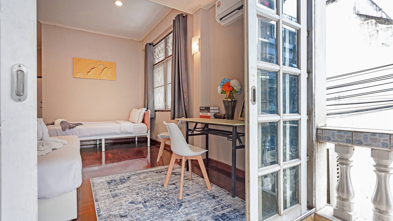 Photo of Bedroom in Khlong Tan