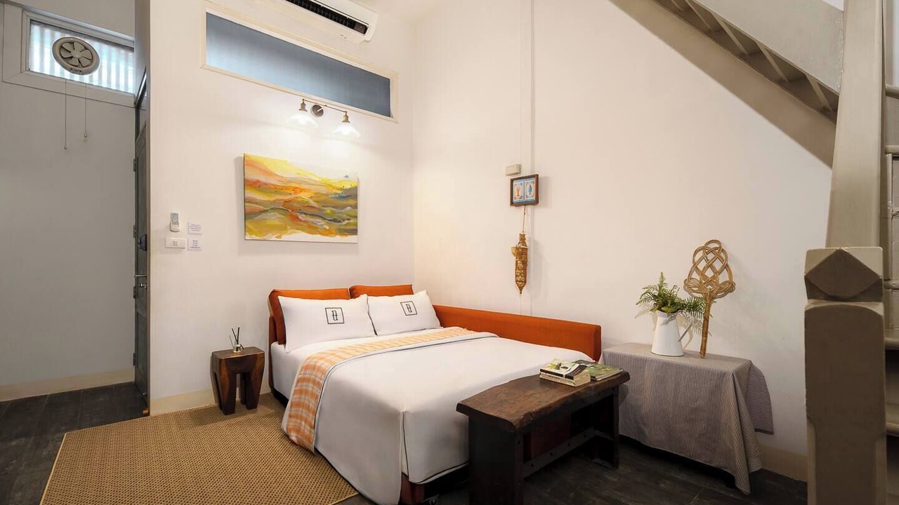 Photo of Bedroom in Bang Rak