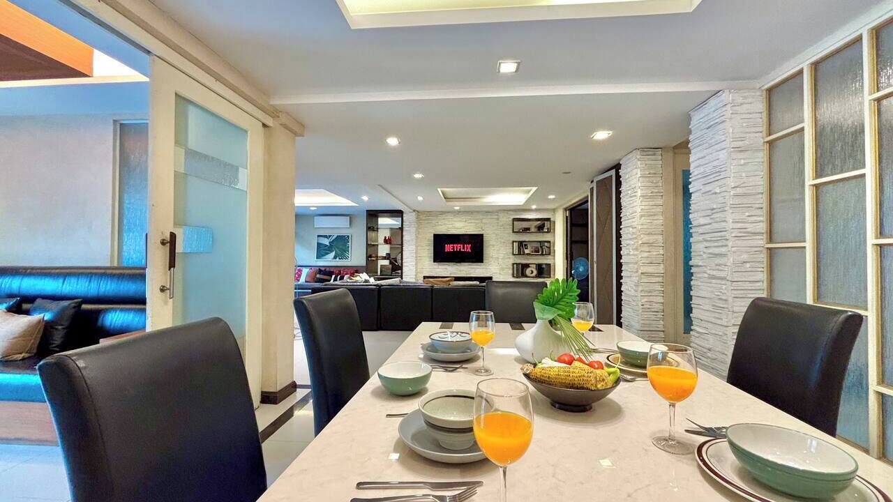 Photo of Bedroom in Khlong Tan
