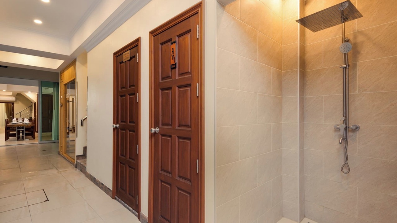 Photo of Bathroom in Pratumnak Hill
