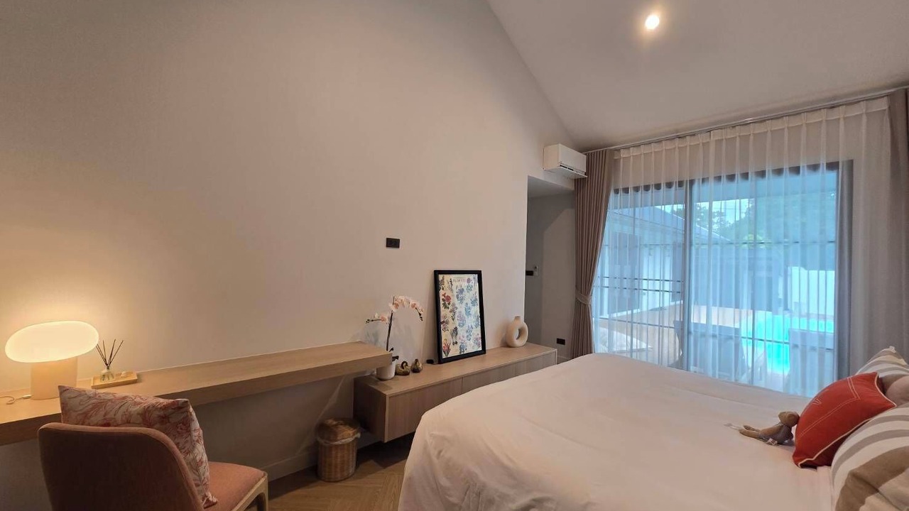 Photo of Bedroom in Phra Khanong