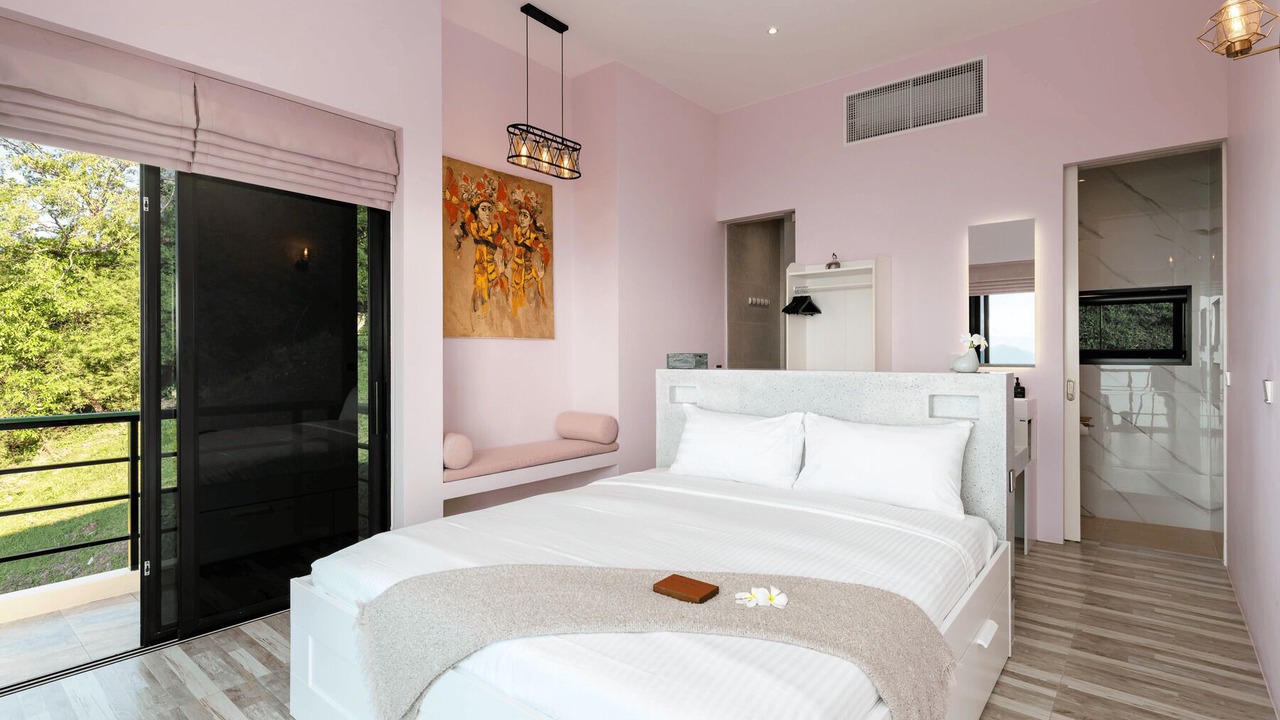 Photo of Bedroom in Mae Nam