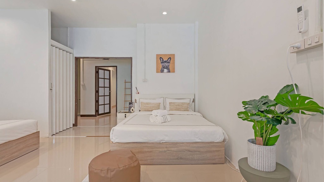 Photo of Bedroom in Phra Khanong