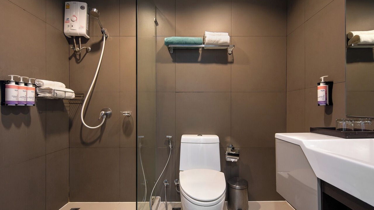 Photo of Bathroom in Khlong Tan Nuea