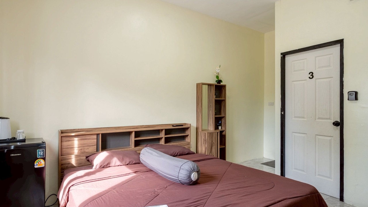 Photo of Bedroom in Pong