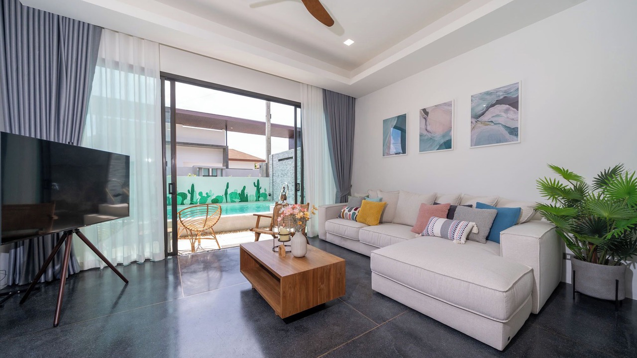 Photo of Livingroom in Chalong