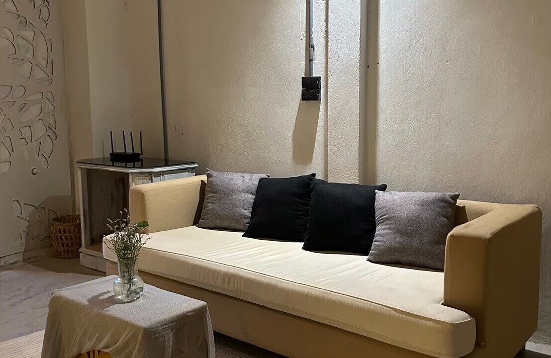 Photo of Livingroom in Phra Khanong Nuea