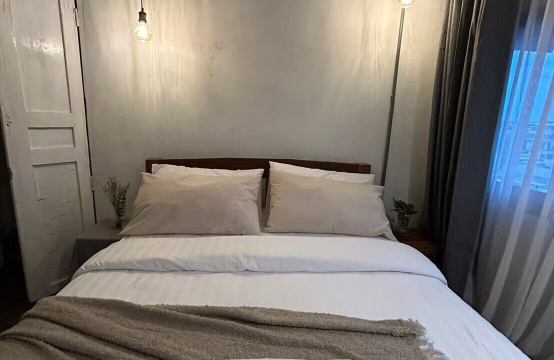 Photo of Bedroom in Phra Khanong Nuea