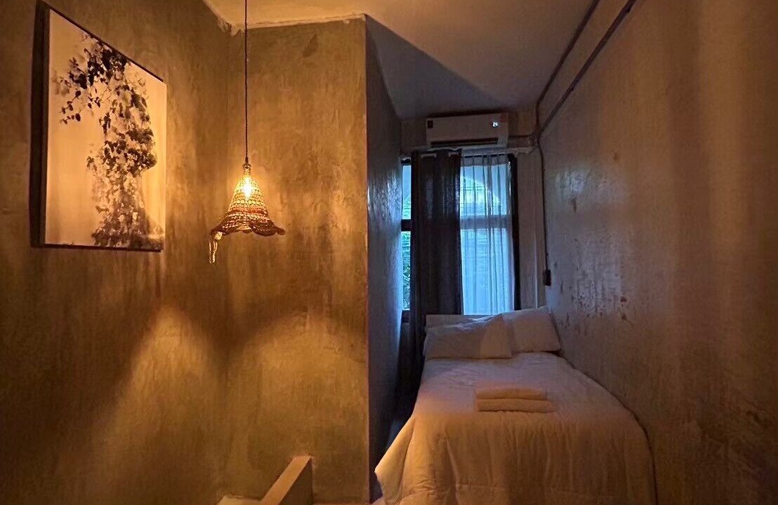 Photo of Bedroom in Phra Khanong Nuea