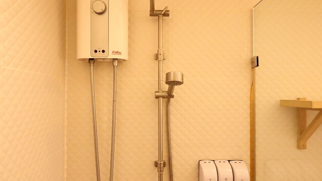 Photo of Bathroom in Old City