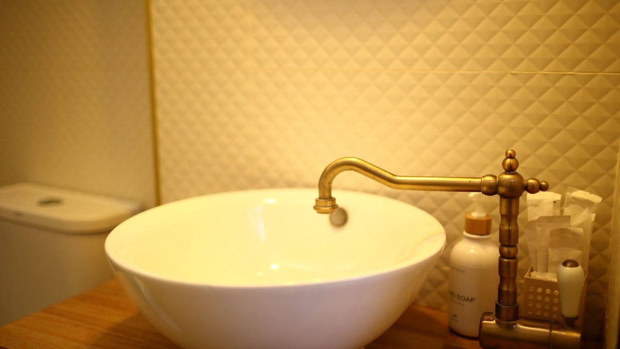 Photo of Bathroom in Old City