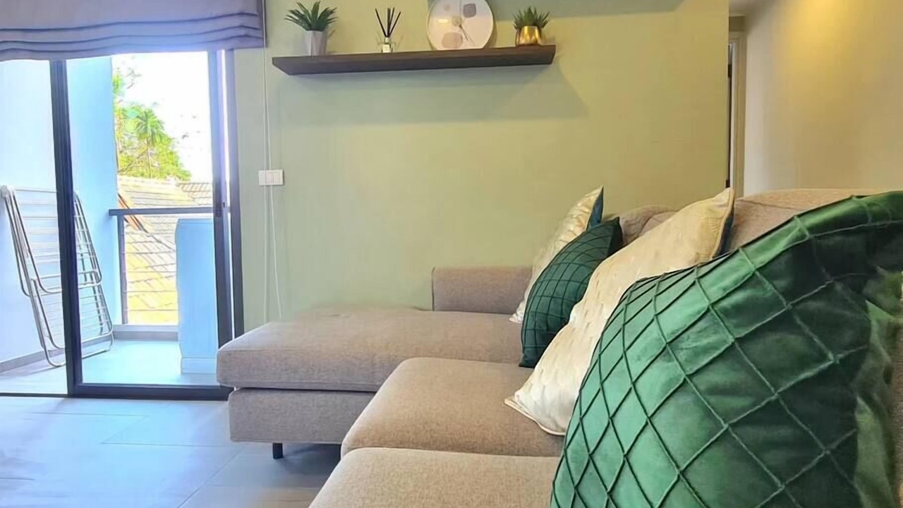 Photo of Livingroom in Chalong