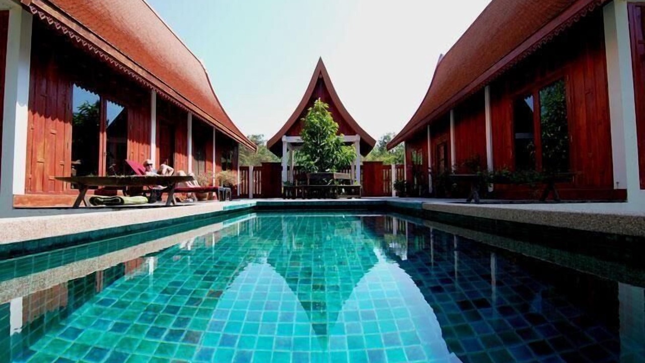Photo of Others in Um Chan