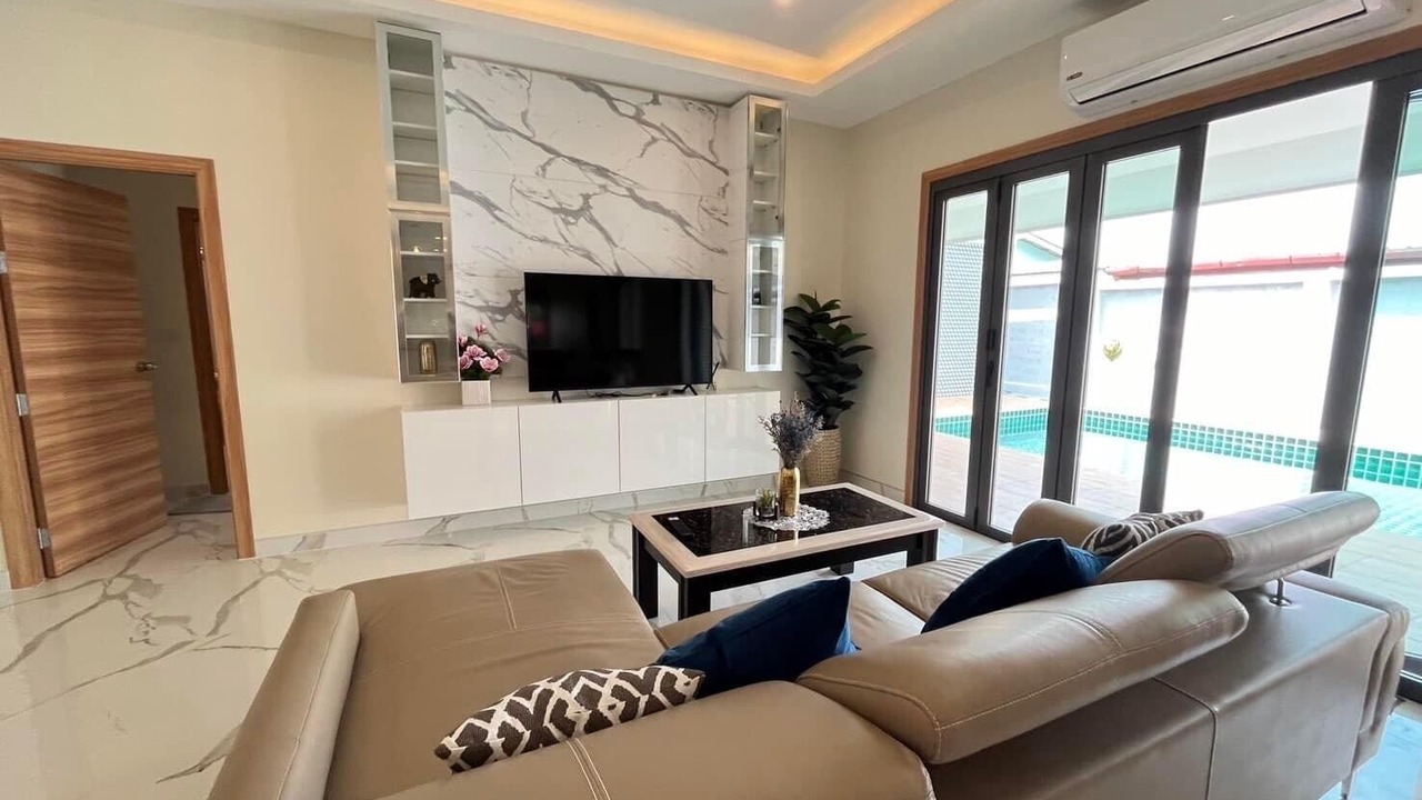 Photo of Livingroom in Chalong