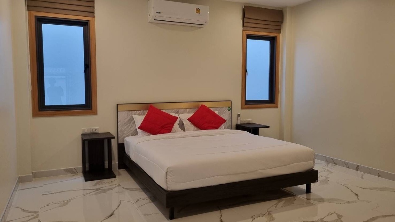 Photo of Bedroom in Chalong