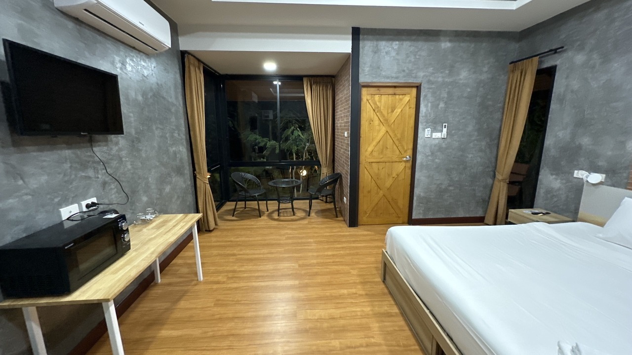 Photo of Bedroom in Chalong
