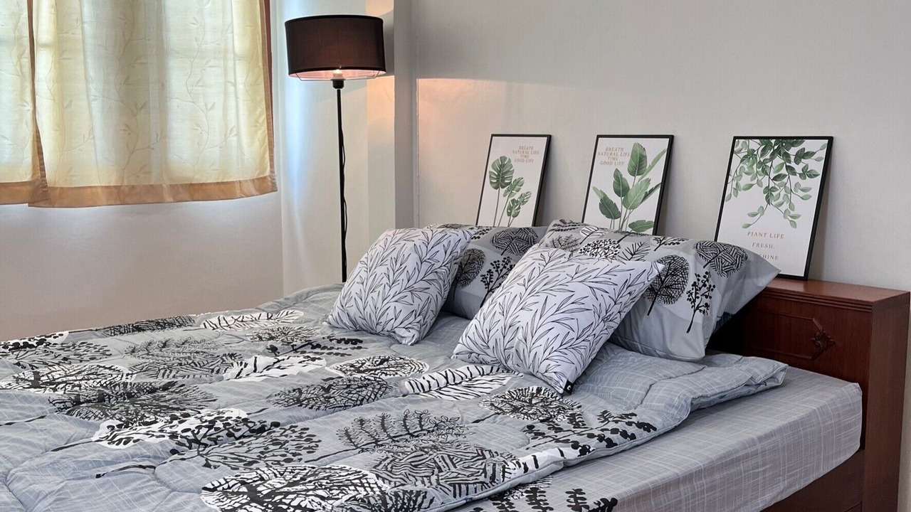 Photo of Bedroom in Talat Nuea