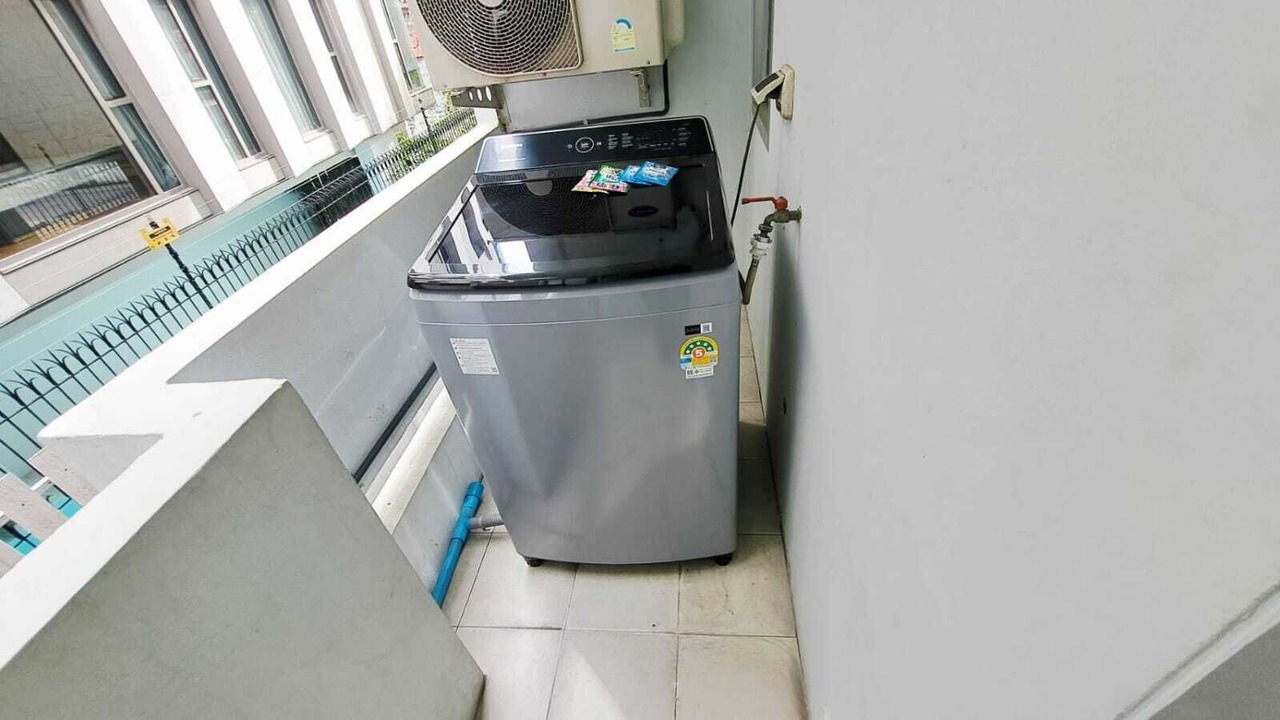 Photo of Outdoor in Khlong Toei Nuea