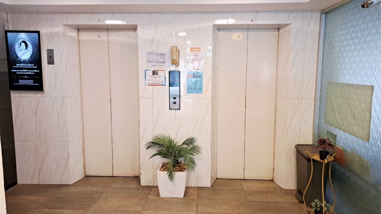 Photo of Others in Khlong Toei Nuea