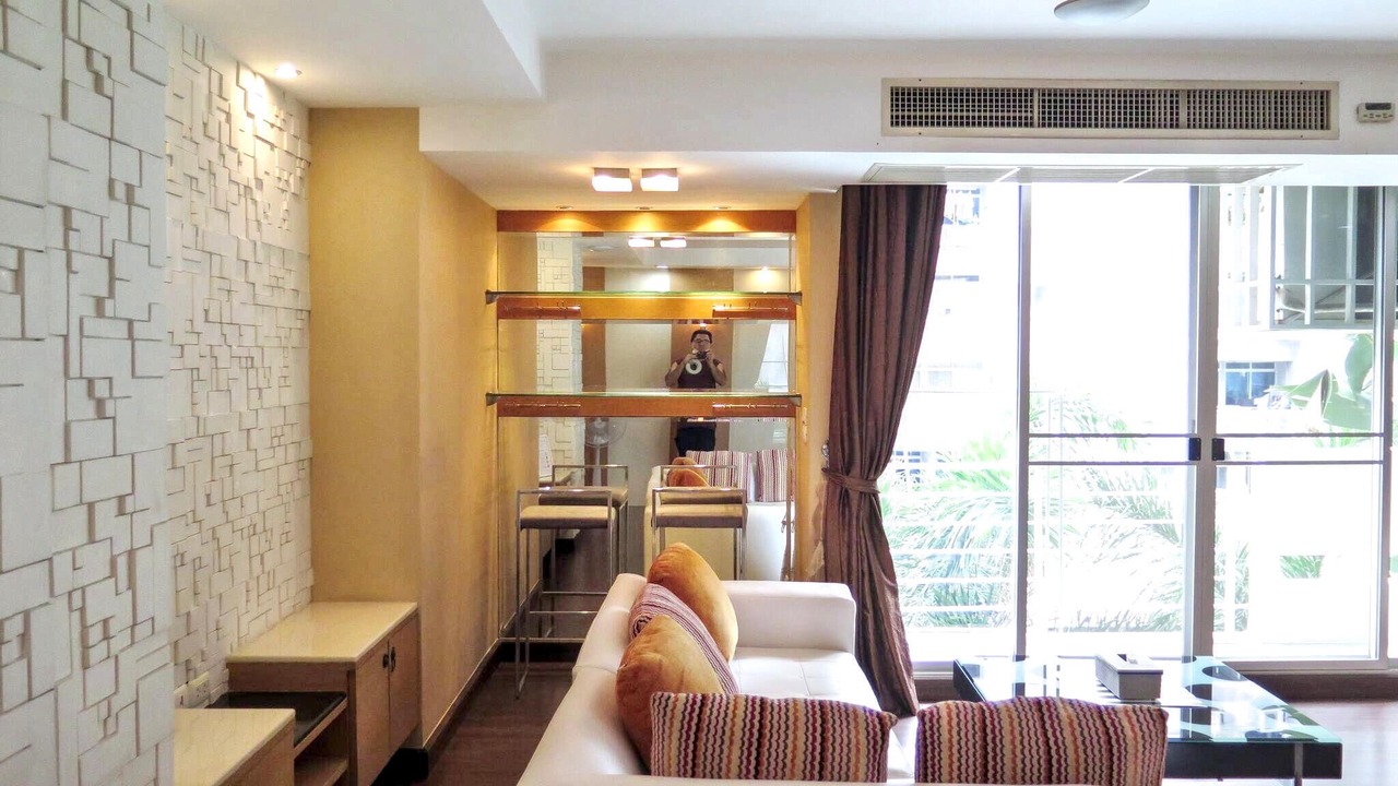 Photo of Livingroom in Khlong Toei Nuea