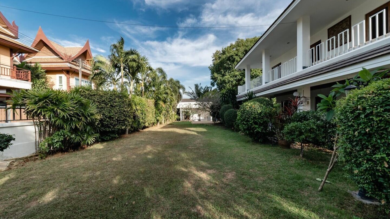 Photo of Outdoor in Nai Harn