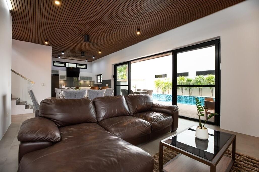 Photo of Livingroom in Nai Harn