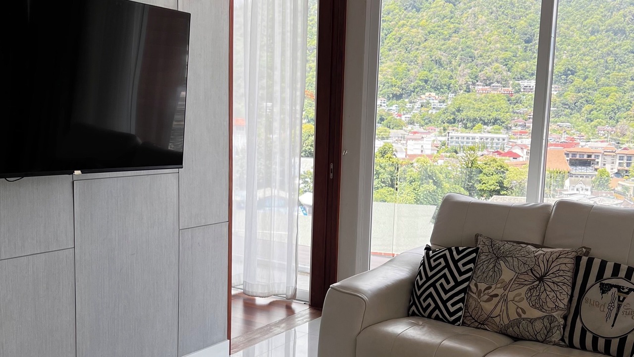 Photo of Livingroom in Karon