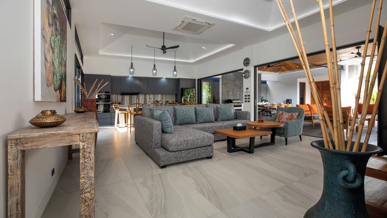Photo of Livingroom in Nai Harn
