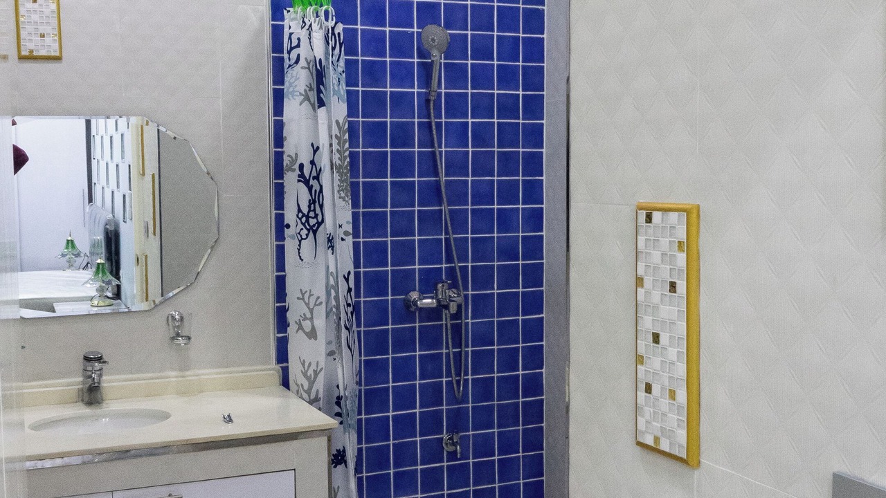 Photo of Bathroom in Khlong Tan