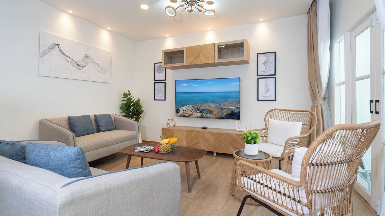 Photo of Livingroom in Nanai Road