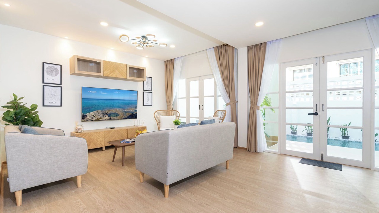 Photo of Livingroom in Nanai Road