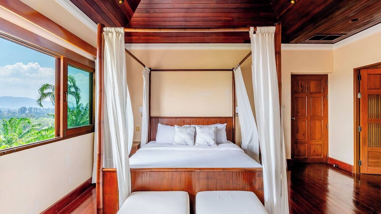 Photo of Bedroom in Choeng Thale