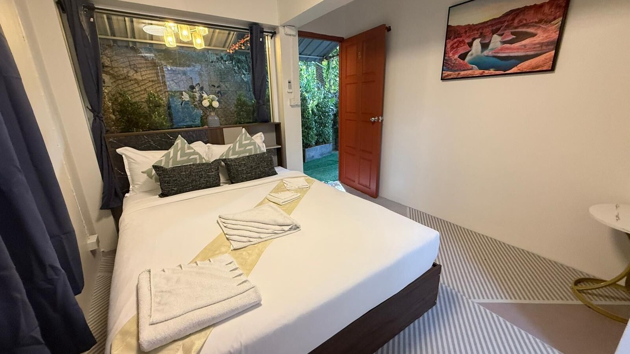 Photo of Bedroom in Nanai Road