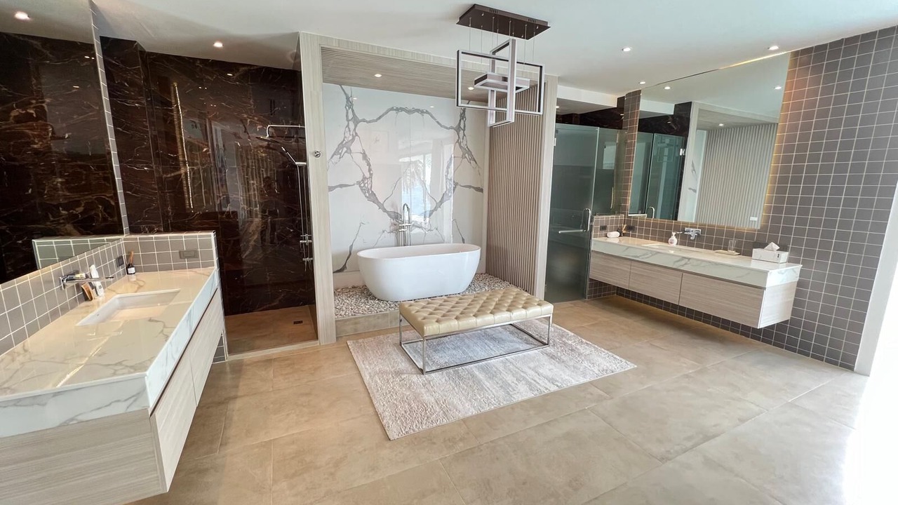 Photo of Bathroom in Kata
