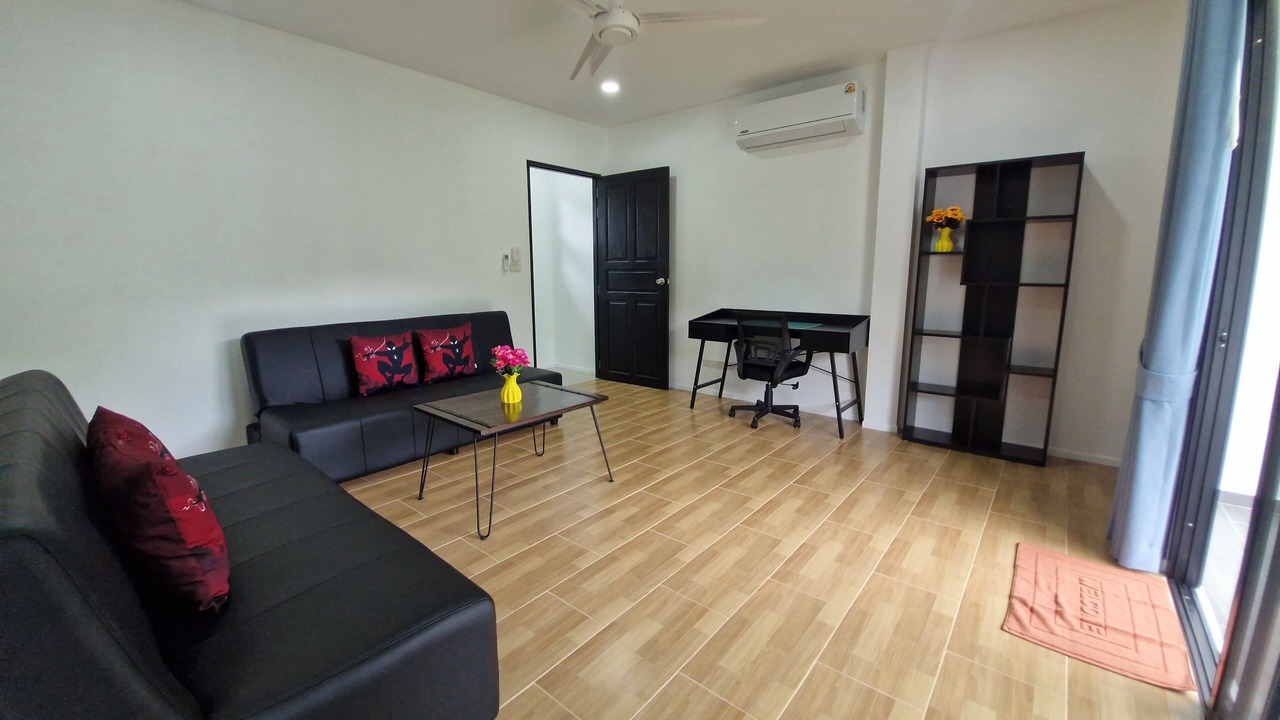 Photo of Livingroom in Chalong