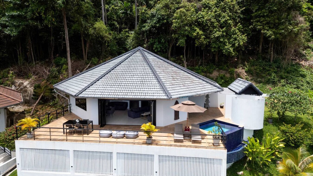 Photo of Patio Balcony in Na Thon
