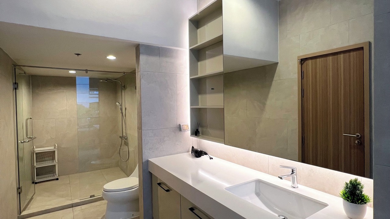 Photo of Bathroom in Thung Maha Mek