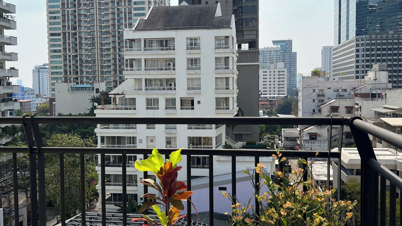 Photo of Patio Balcony in Thung Maha Mek
