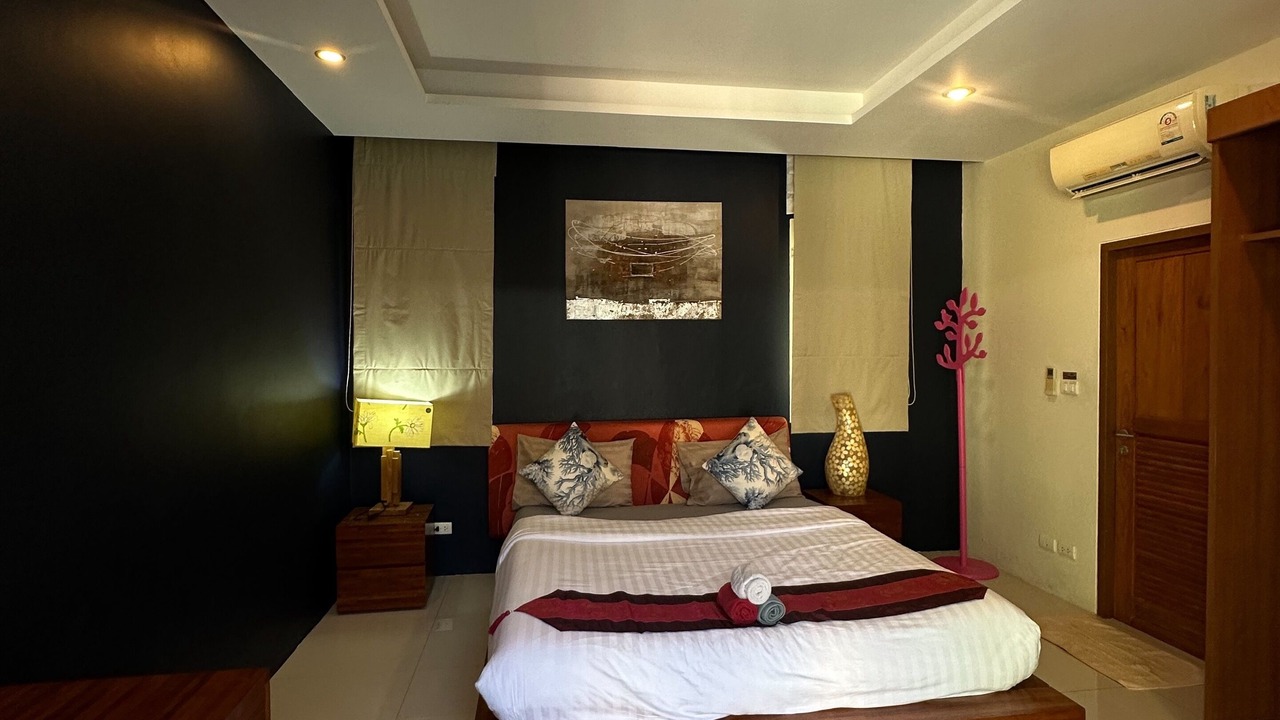 Photo of Bedroom in Chalong