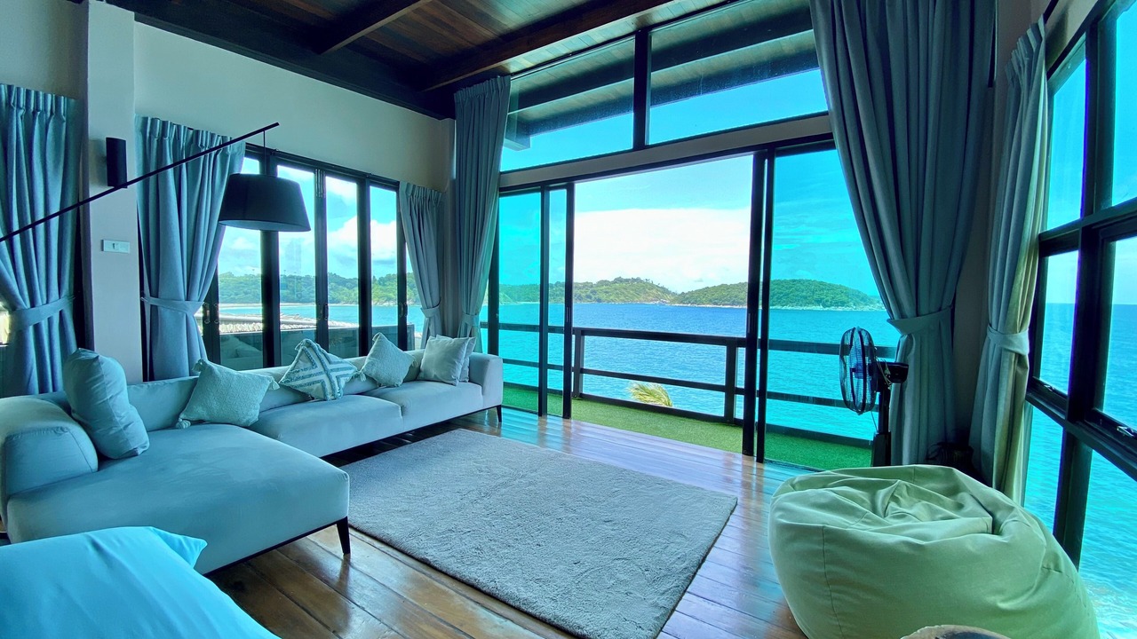 Photo of Livingroom in Karon