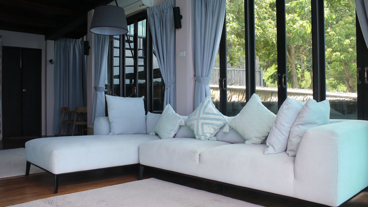 Photo of Livingroom in Karon