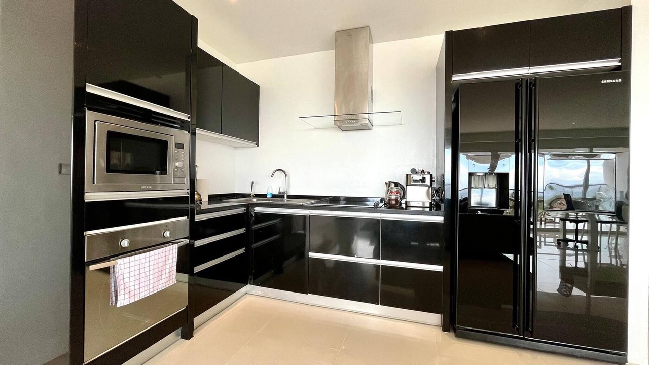 Photo of Kitchen in Karon